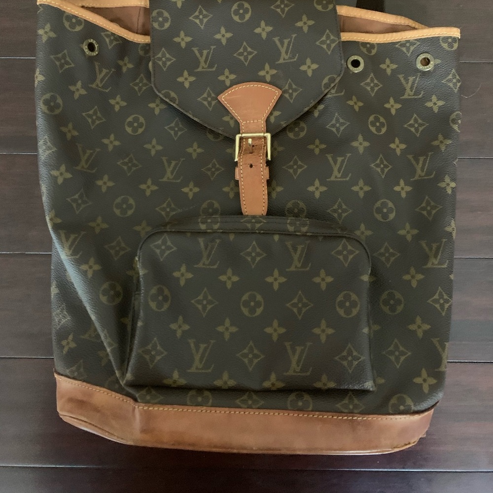 Louis Vuitton Montsouris GM Monogram Backpack